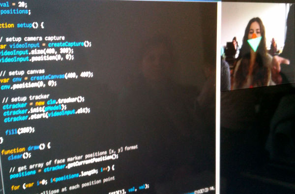 Facetracking-p5js-clmtrackr.jpg